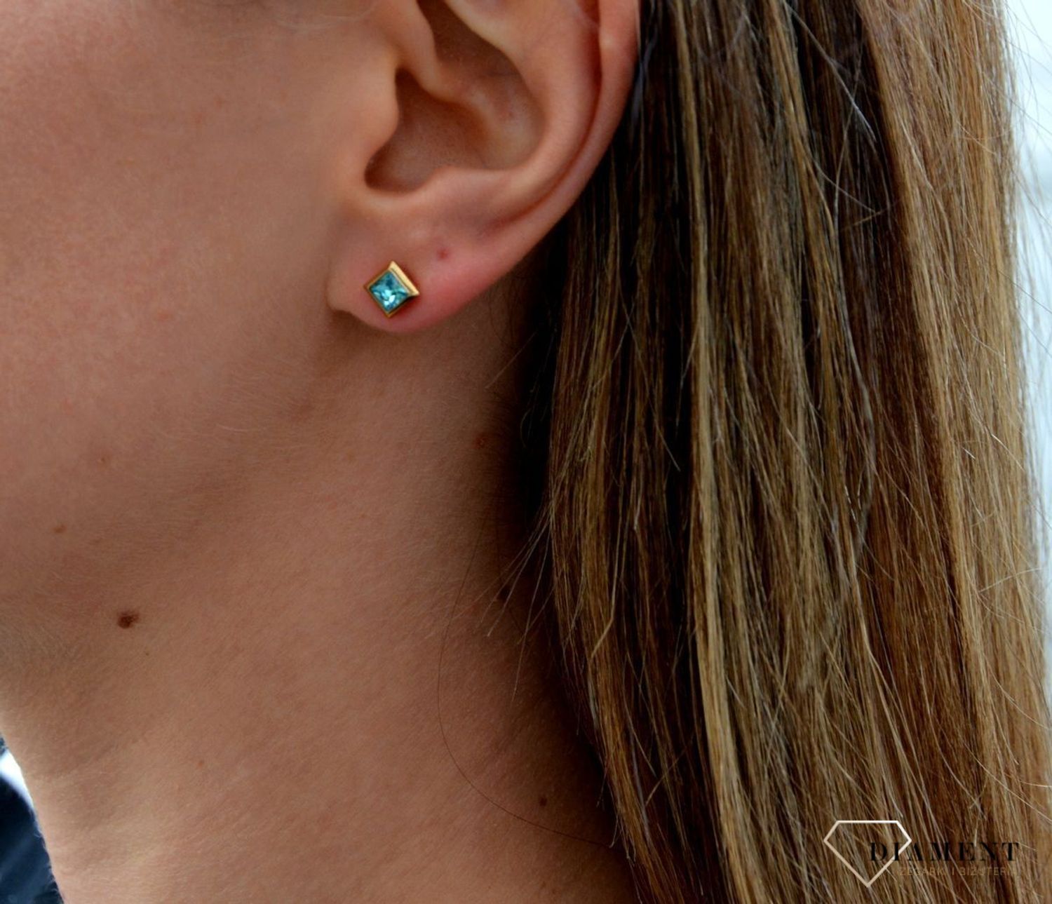 Piękne, delikatne kolczyki turkusowe przy uchu z cyrkonią. Kolczyki Damskie w Sklepie z Biżuterią zegarki-diament.pl. Piękne i Eleganckie kolczyki dla Kobiet. Darmowa wysyłka. (2).jpg